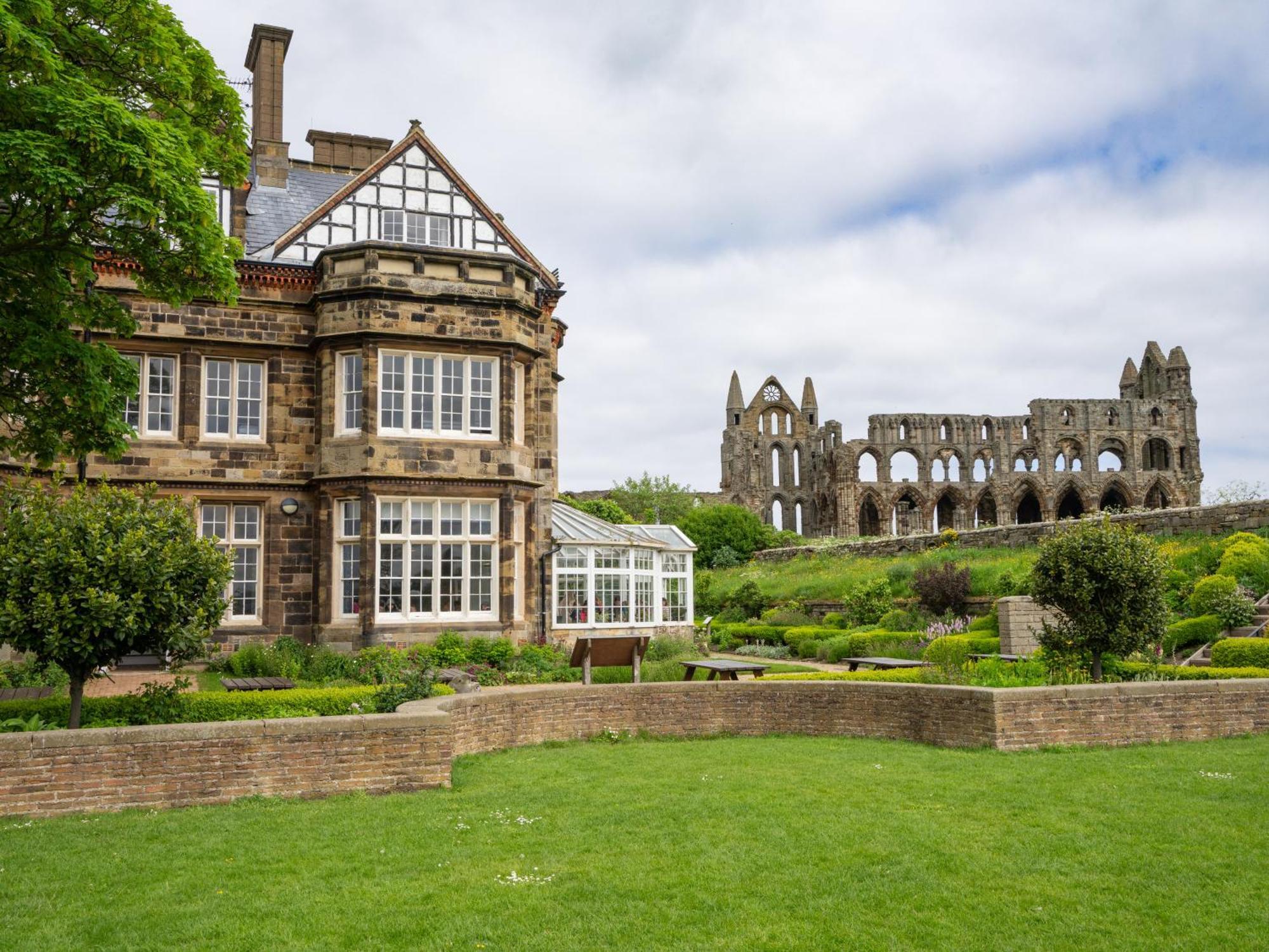 Hostel Yha Whitby Exterior foto