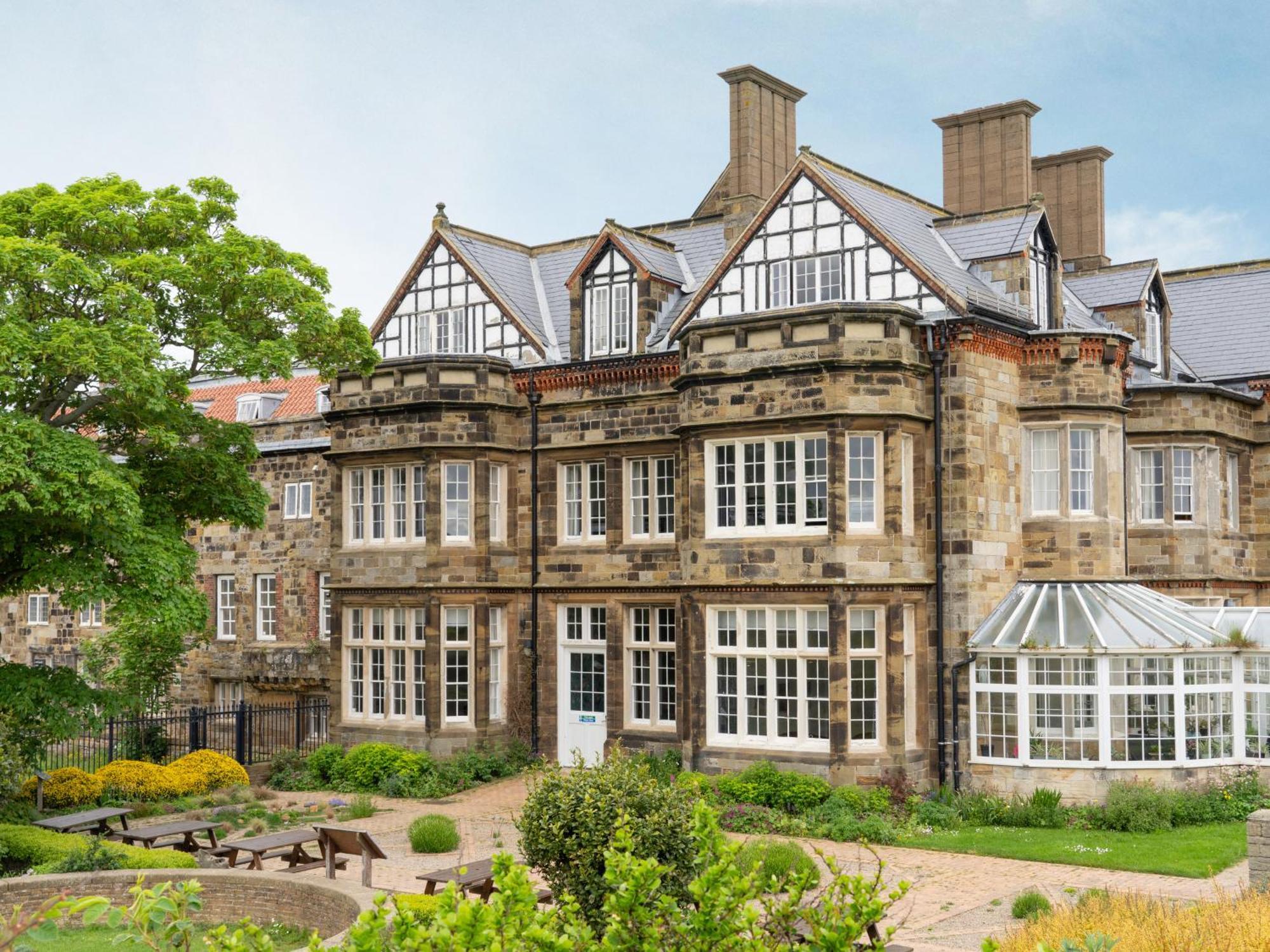Hostel Yha Whitby Exterior foto